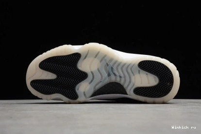 Low Air 11 Jordan “Barons” 0802